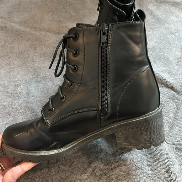 Like new - Picture 4 of 5